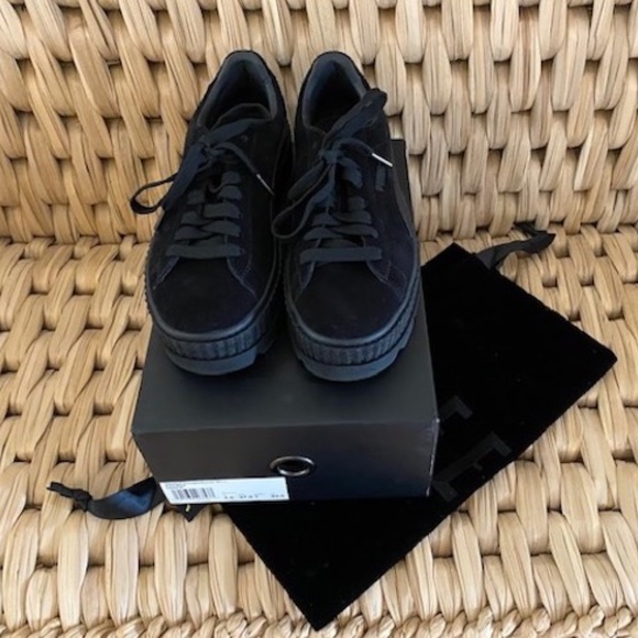 creeper tennis shoes